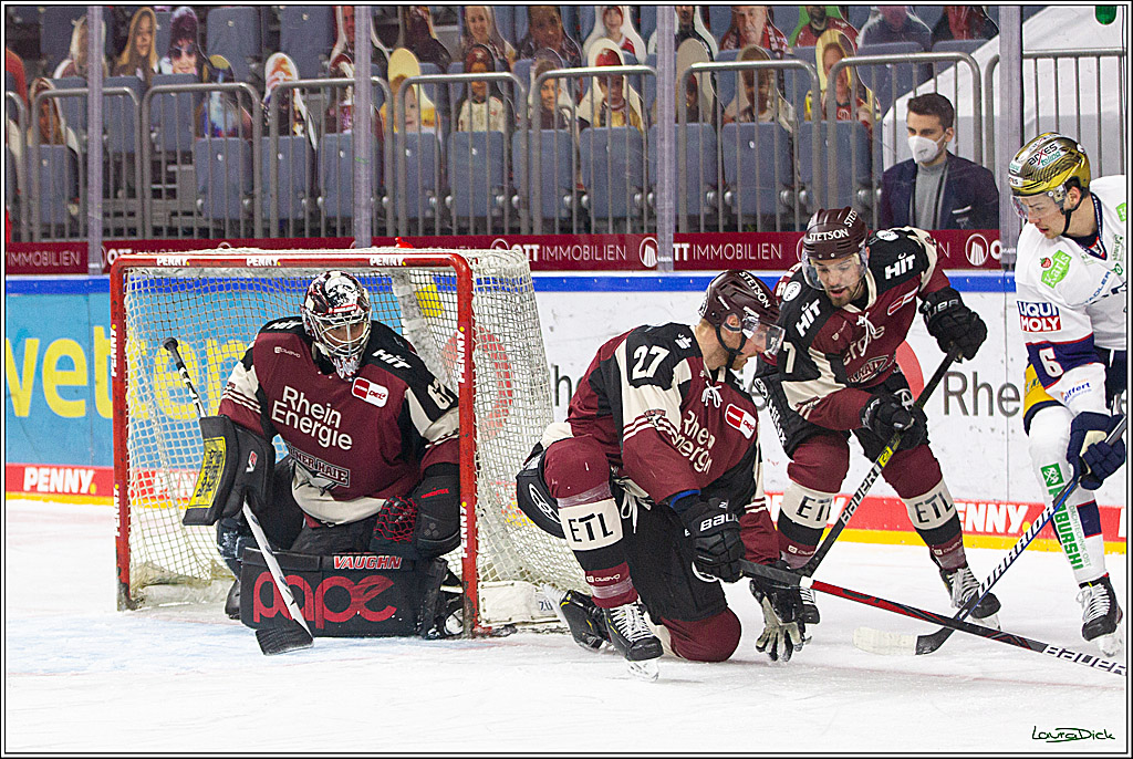 PENNY DEL;  Koelner Haie - Eisbaeren Berlin; Koeln, 10.03.2021